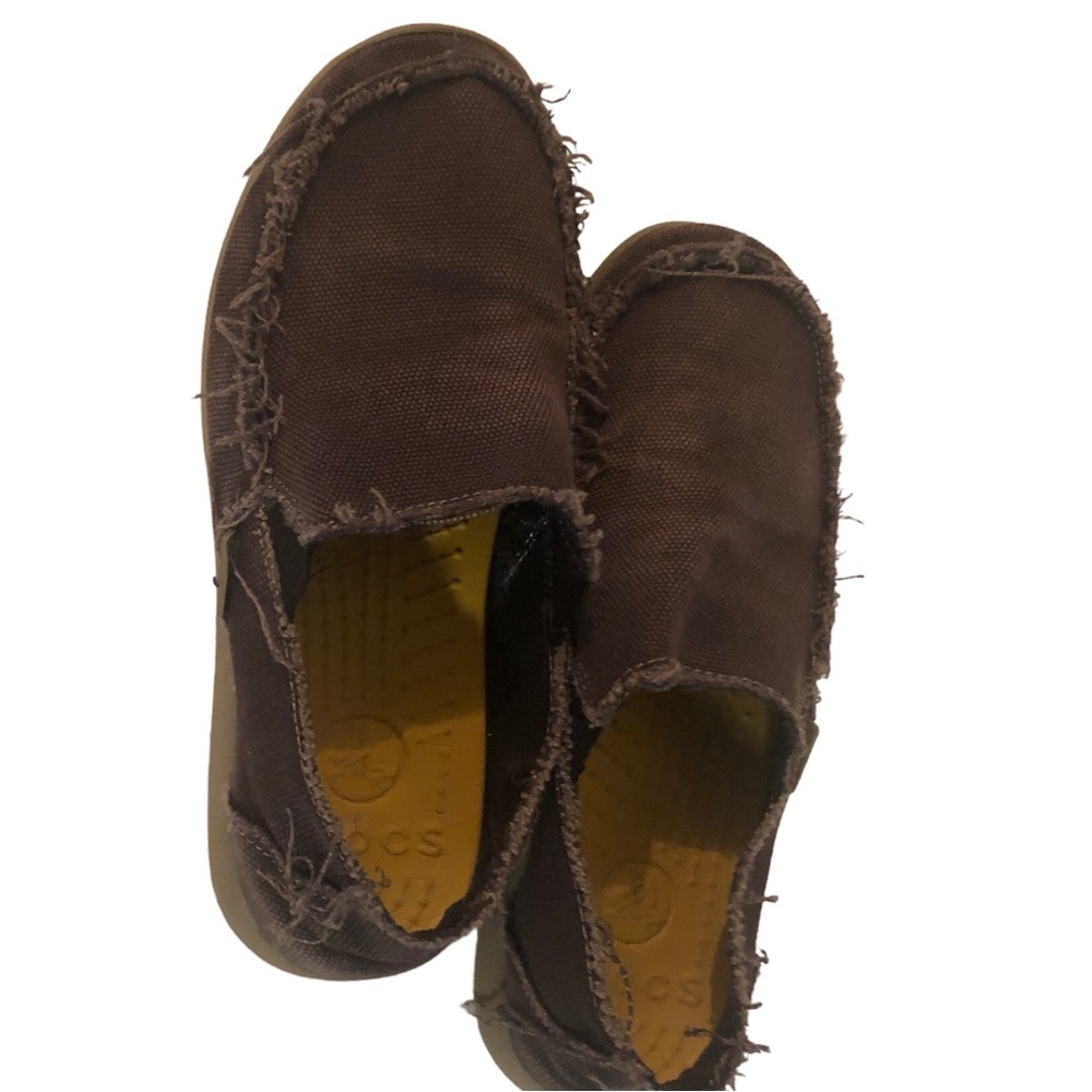 CROCS Men’s Santa Cruz Slip-Ons